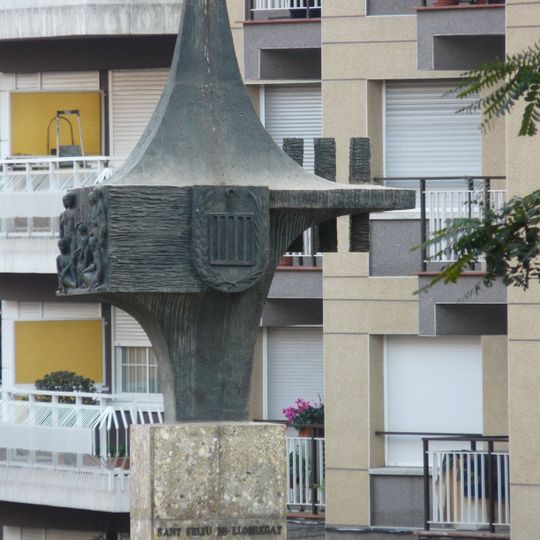 Monument en memòria de Pere Dot