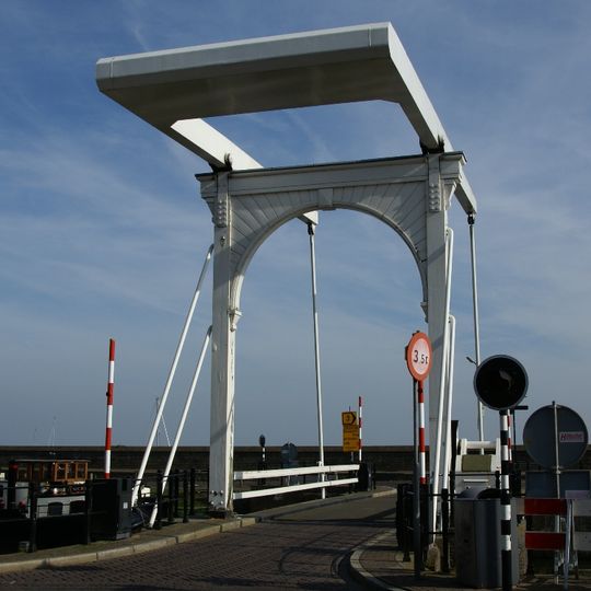 Klapbrug tussen Bocht en Wierdijk