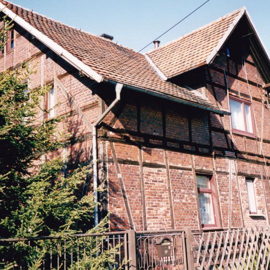 Ehemaliges Steigerwohnhaus, heute Wohnhaus Behringstraße 2