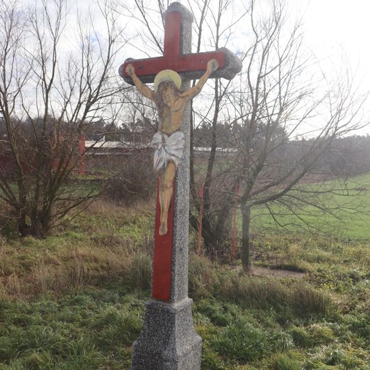 Kříž u potoka u Nového Telečkova