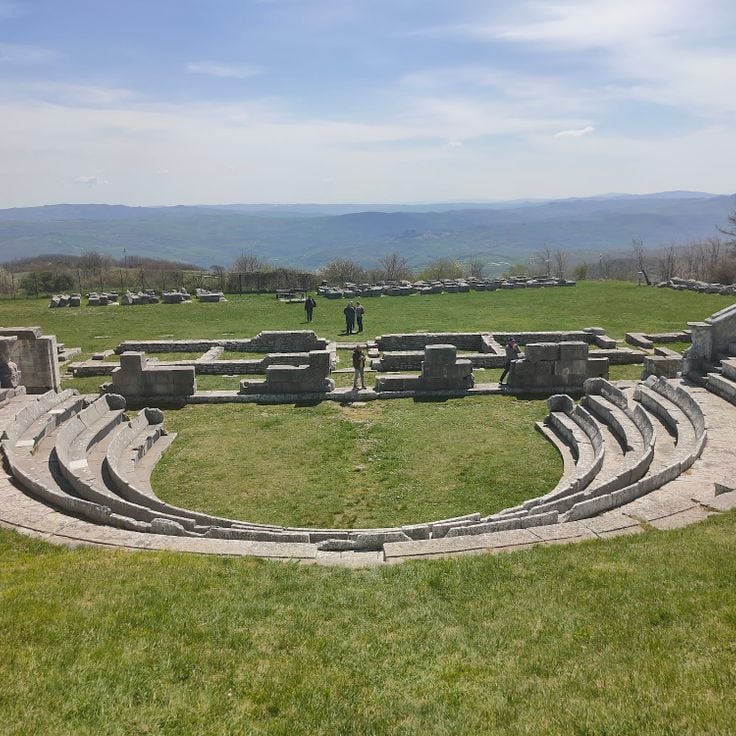 Théâtre et sanctuaire samnite de Pietrabbondante