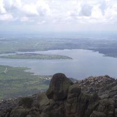 Santillana reservoir
