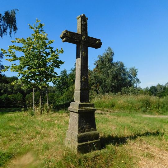 Kříž u cesty východně od Lipnice nad Sázavou