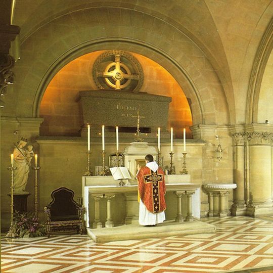 Tombe d'Eugénie de Montijo