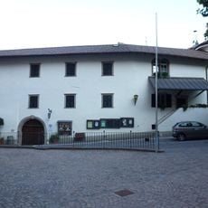 Hans-Feur-Straße 2-4