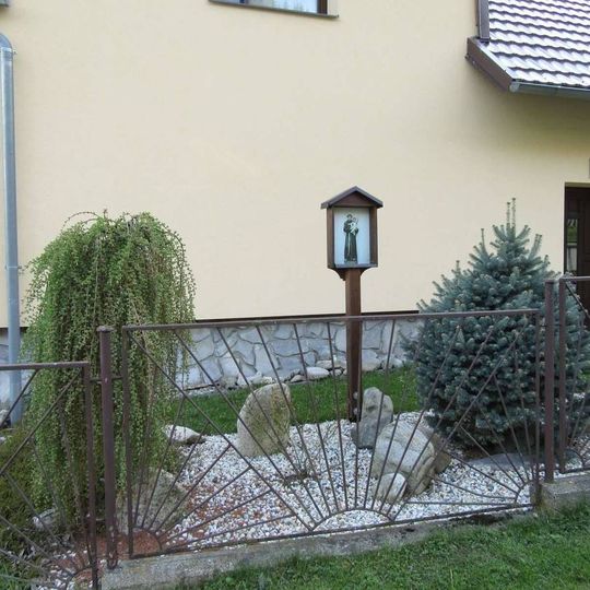 Obrázek v Horních Studénkách v předzahrádce