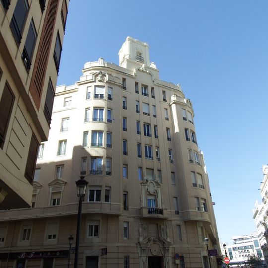 Edificio en calle Castellón 14, Valencia