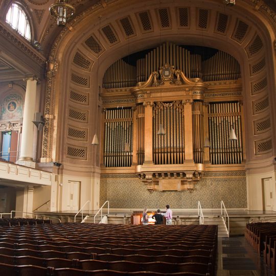 Newberry Memorial Organ