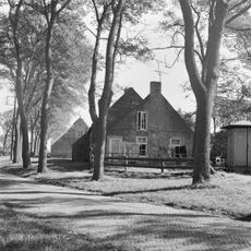 Karakteristiek Amelander huis onder zadeldak tussen topgevels