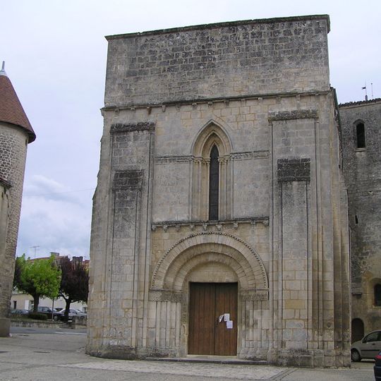 Église Saint-Pierre de Nersac