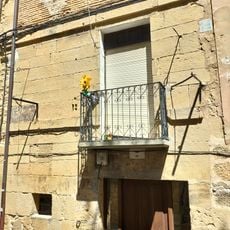 Casa Castillo 7 (Anterior Víctor Tapia 7)