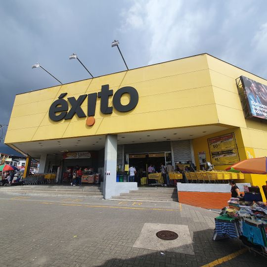 Éxito