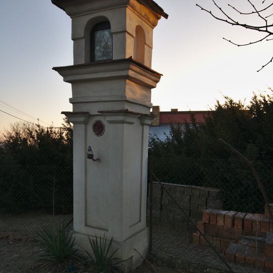 Boží muka u Jarní ulice v Doubravici nad Svitavou