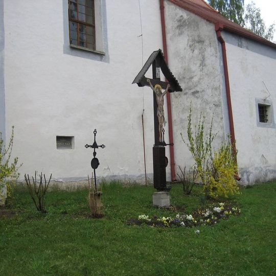 Boží muka u jižní strany kostela sv. Markéty v Horní Plané