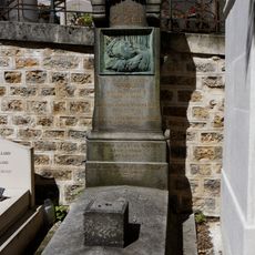 Grave of Godet