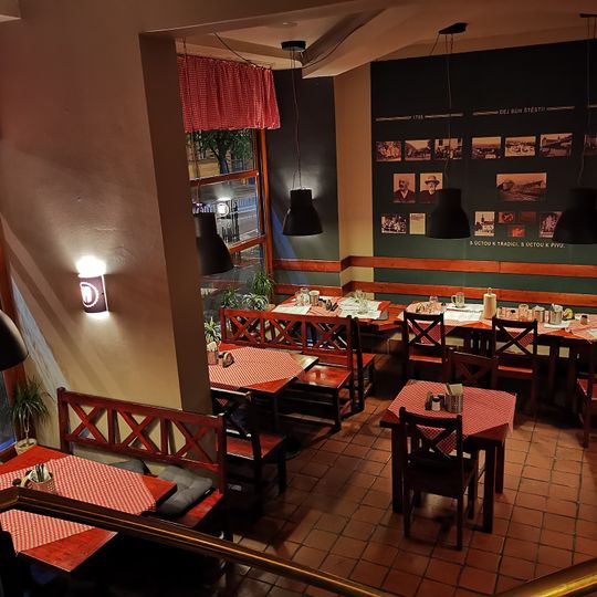 Poctivá restaurace a Poctivý burger