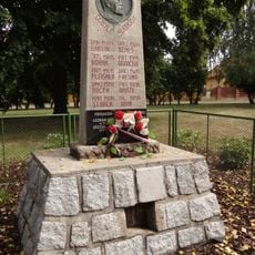 Pomník padlým v Říčanech Radošovicích