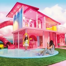 Barbie: The Dream Experience