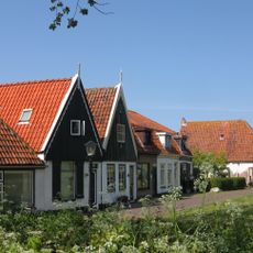 Pandje met eenvoudige houten voorschot