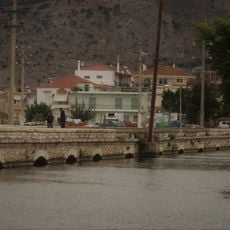 Stone bridge of Aitoliko