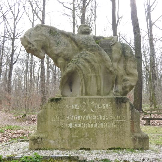 Kriegerdenkmal Aga