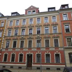 Mietshaus in geschlossener Bebauung Matthesstraße 33