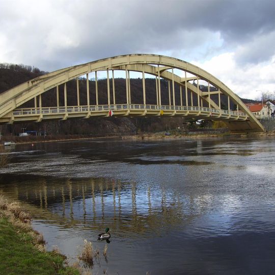 Most Dr. Edvarda Beneše