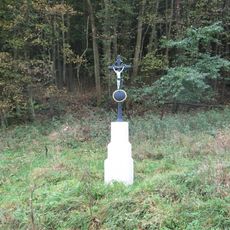 Kříž u silnice východně od Tupadel