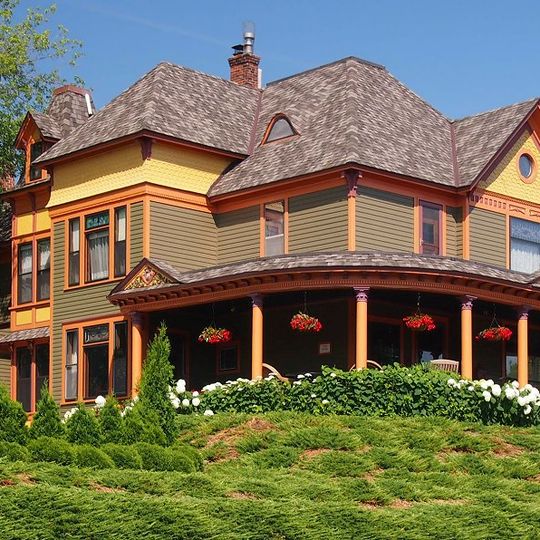 William Sauntry House and Recreation Hall