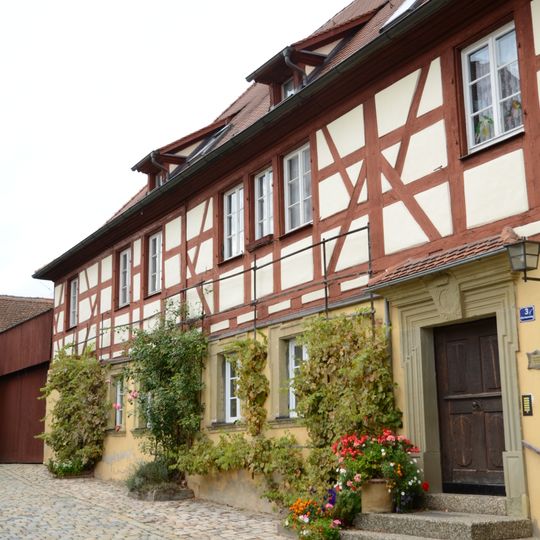 Lehrerwohnhaus Kirchenweg 3 in Münchsteinach