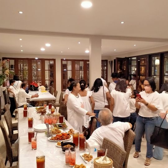 Layar Seafood & Ikan Bakar Pesanggrahan