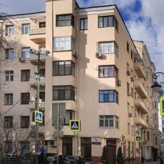 Gosstrakh House on Malaya Bronnaya