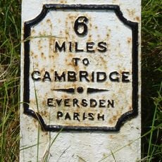 Milepost, Cambridge Road, opposite footpath to Butler's Spinney
