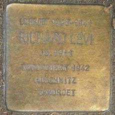 Stolperstein dedicated to Richard Levi