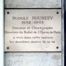 Commemorative plaque
