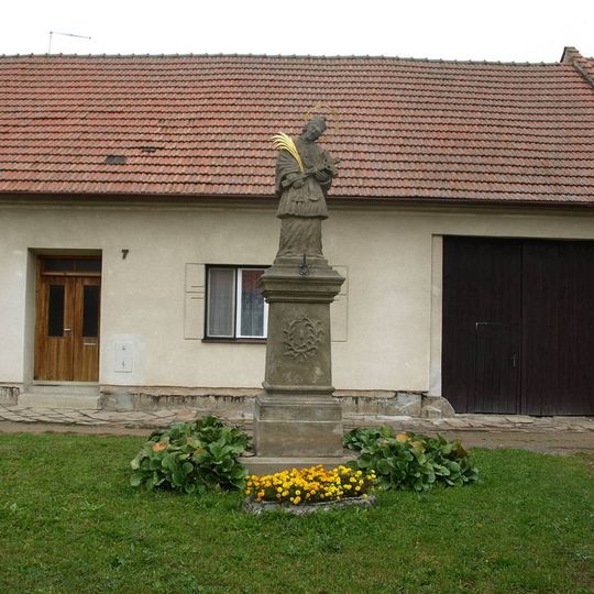 Socha svatého Jana Nepomuckého ve Veverských Knínicích