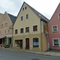 Wohnhaus in geschlossener Bebauung Ziegenbalgplatz 4