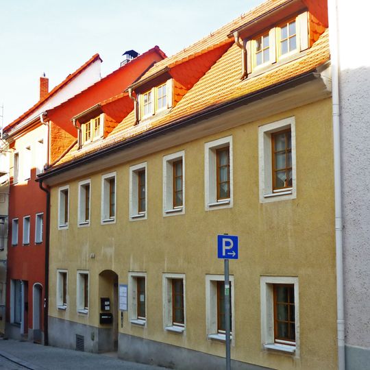 Wohnhaus in geschlossener Bebauung Schuhgasse 12