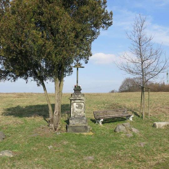 Kříž u silnice z Chvalova na Podlešín