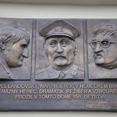 Plaque to Pavel Landovský in Havlíčkův Brod