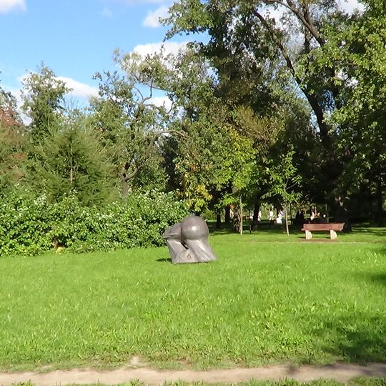 Malookhtinsky Garden