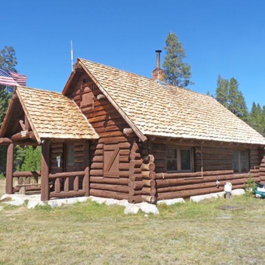 Hockett Meadow Ranger Station