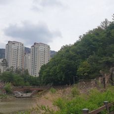 Kupabal Falls