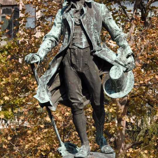 Spomenik Dositeju Obradoviću