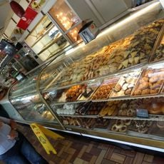 Vicky Bakery