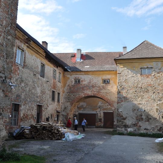 Franziskanerkloster Neuhaus