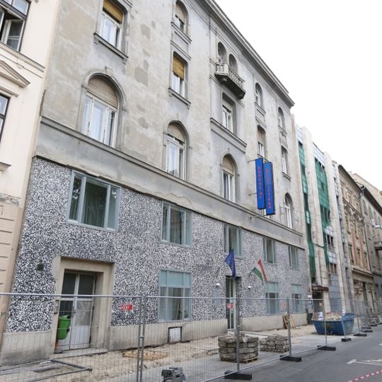 Bibliothèque nationale en langues étrangères