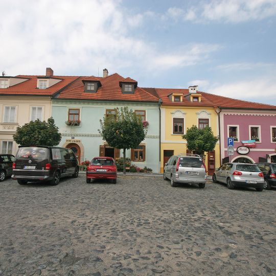 Husovo náměstí 53