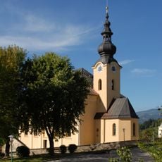 Kath. Pfarrkirche hl. Peter und Friedhof