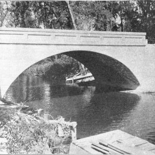 North Watervliet Road – Paw Paw Lake Outlet Bridge